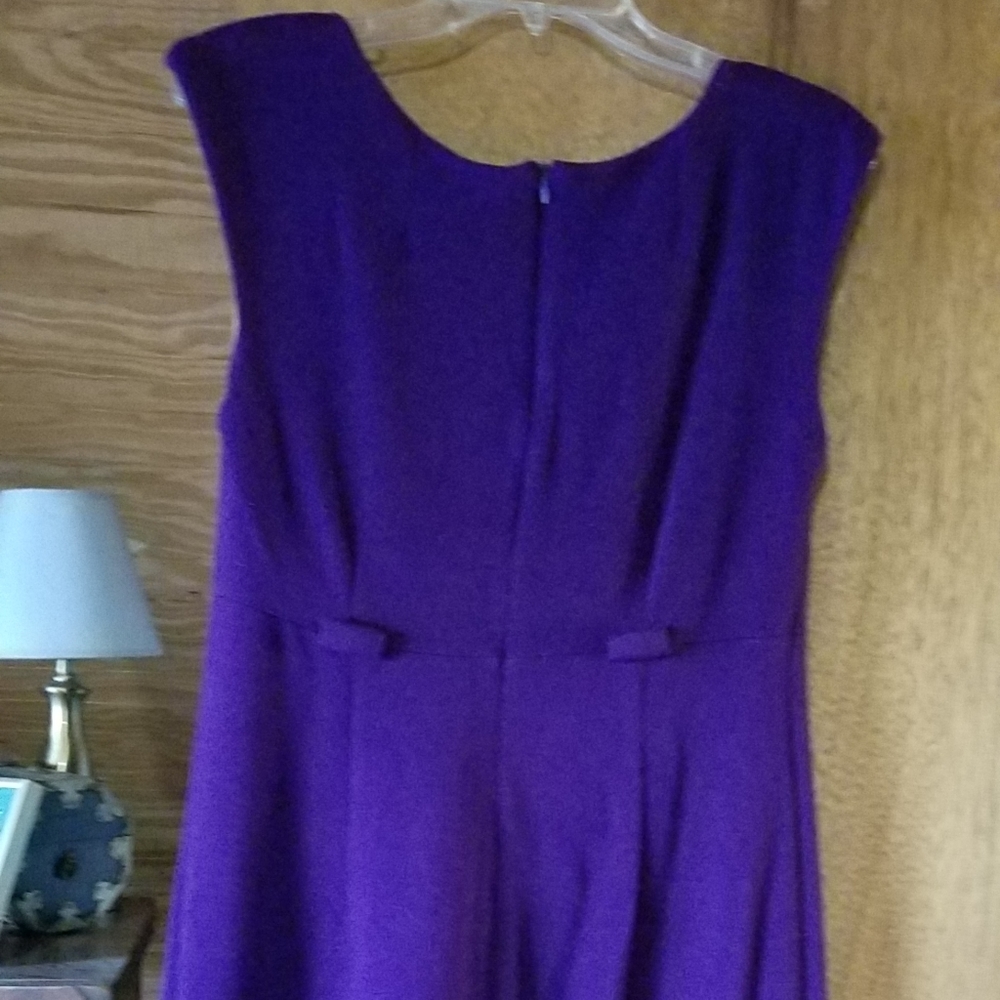 Dress - Picture 2 of 3